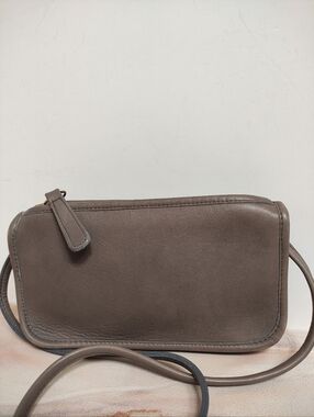 Vintage Coach 9655 Small Zippered Pouch Gray